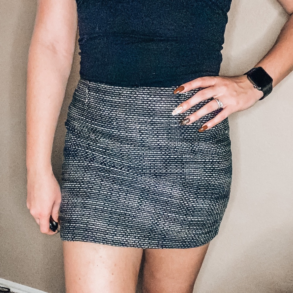 Aqua knitted skirt